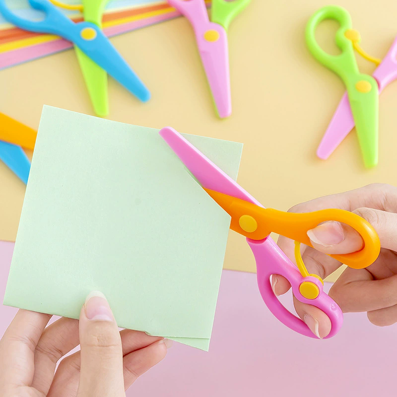 Plastic Scissors Double Color  - Baby Food Scissors 评论和价格